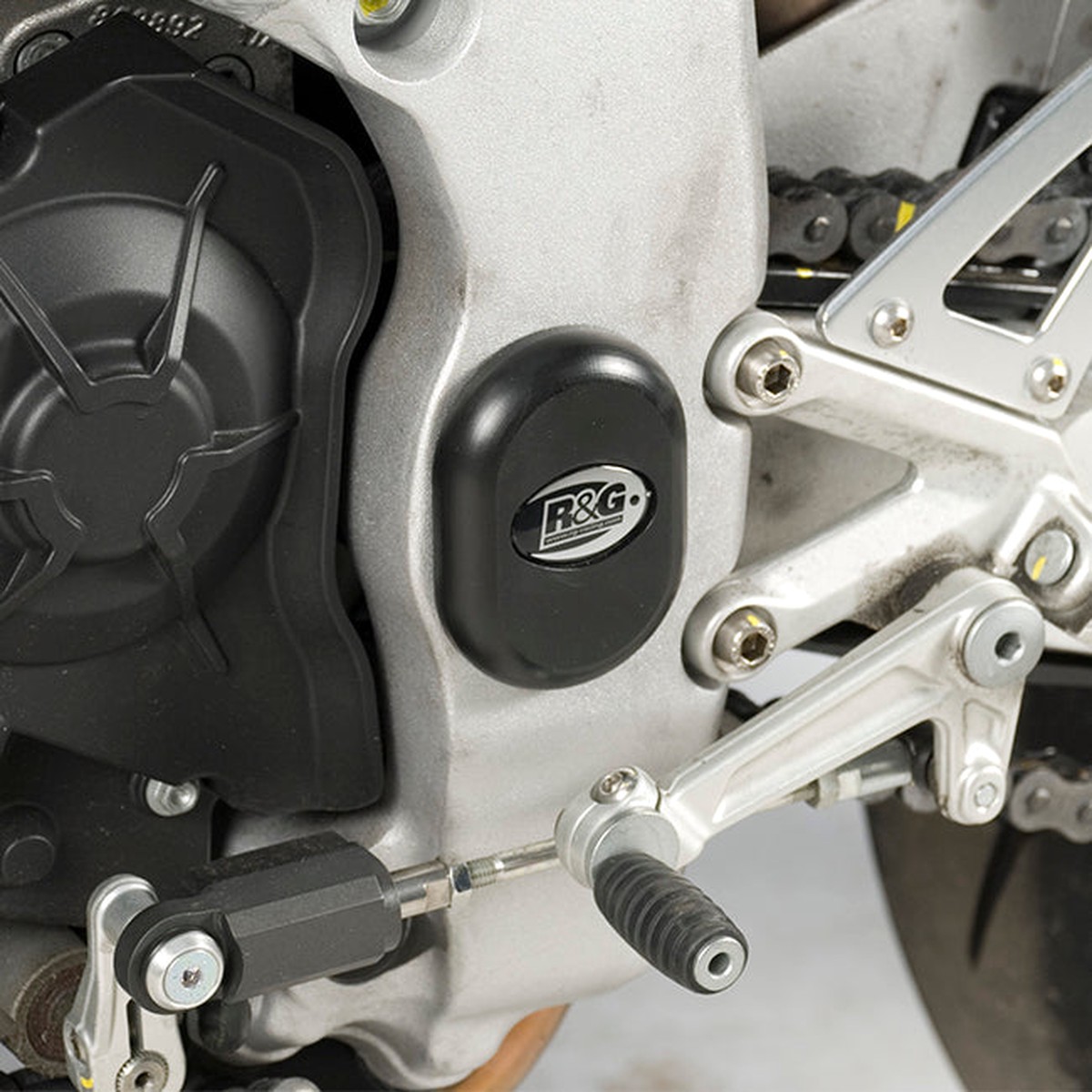 Frame Plug RHS Honda CBR600R (FI0025BK)